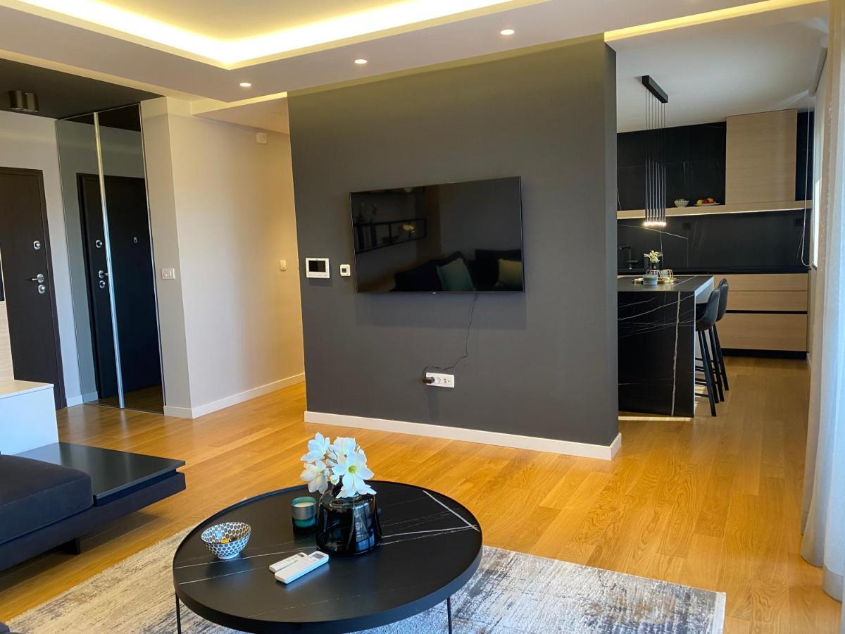 Appartamento Shell Sky Luxury Penthouse With Private Pool Zara Esterno foto